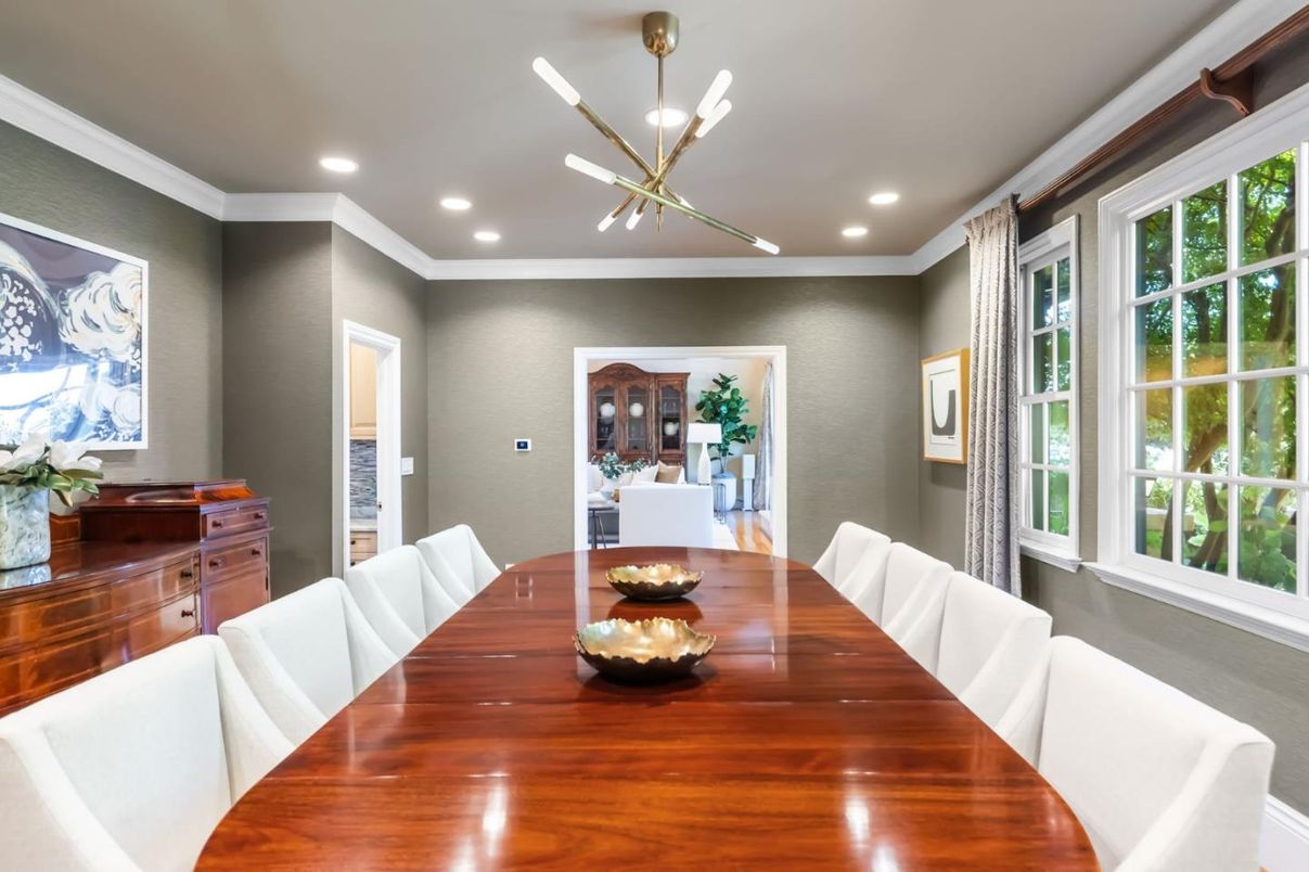 Dining room, Interior, Pendant Lights, Recessed Lighting