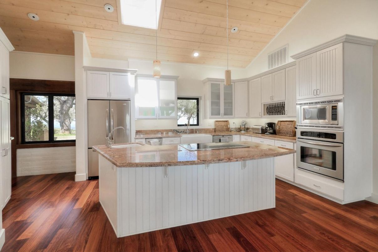 Interior, Kitchen, Pendant Lights, Recessed Lighting, Stainless Steel Appliances, Wooden Ceilings, Wood Texture Flooring