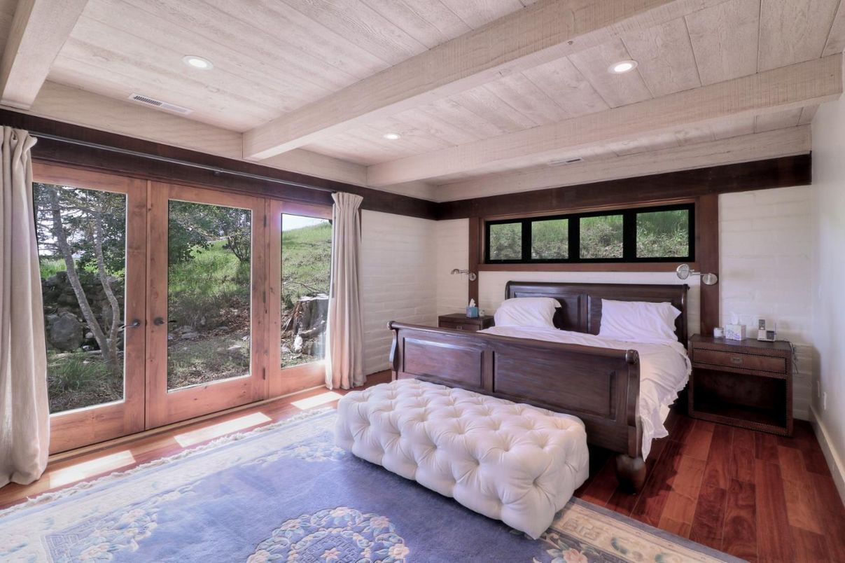 Bedroom, Interior, Recessed Lighting, Wooden Beams, Wooden Ceilings, Wood Texture Flooring