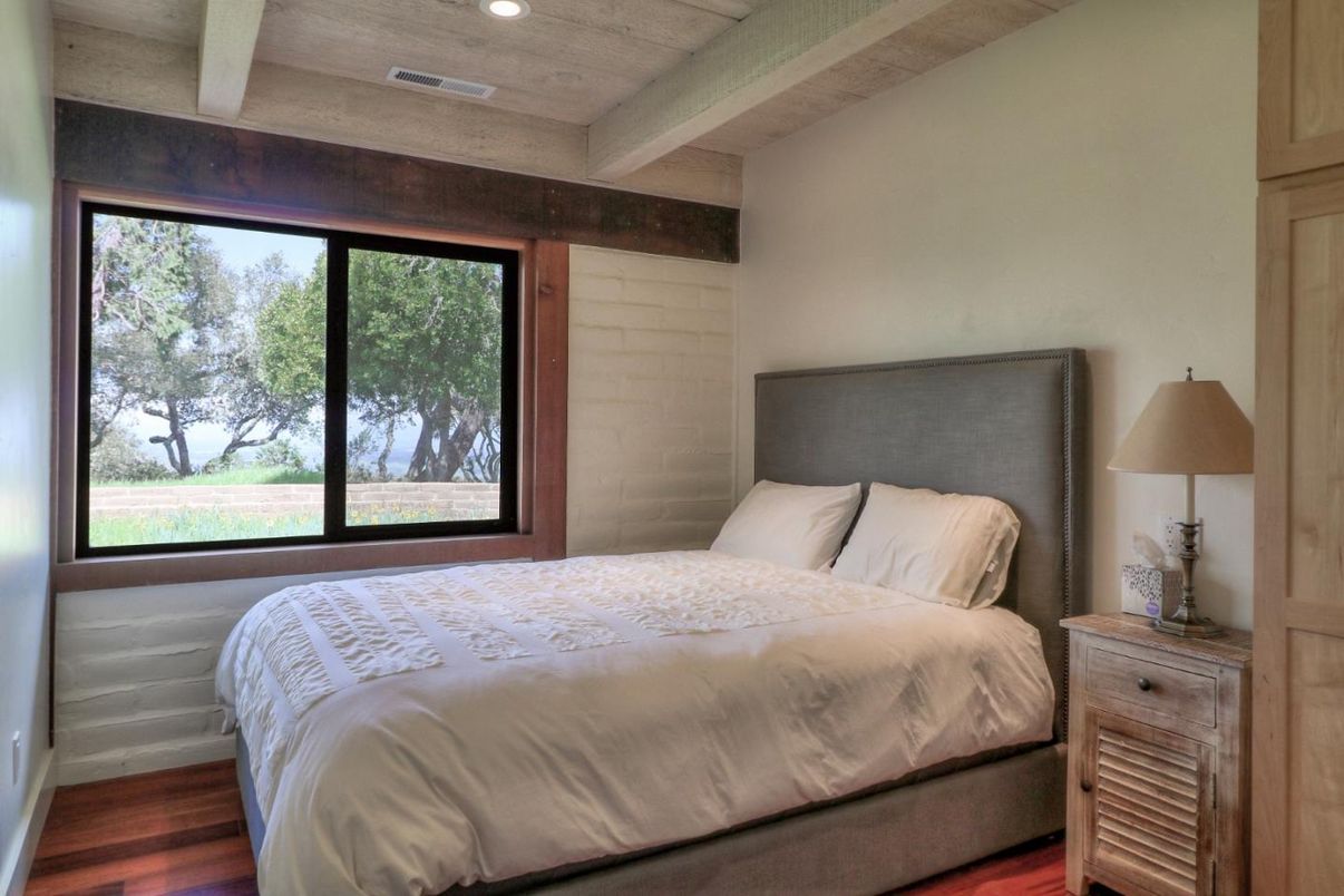 Bedroom, Interior, Recessed Lighting, Wooden Ceilings, Wood Texture Flooring