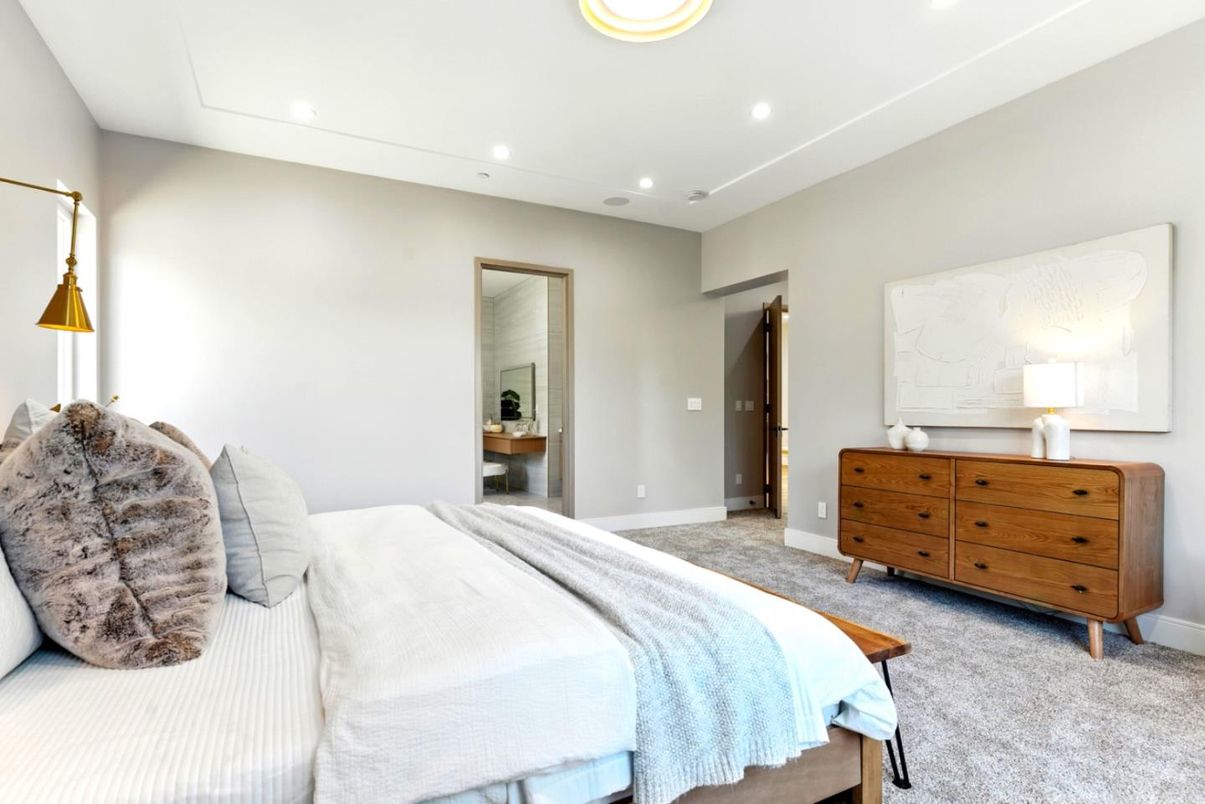 Bedroom, Interior, Recessed Lighting