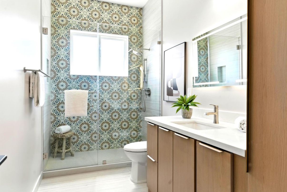 Bathroom, Glass Shower, Interior