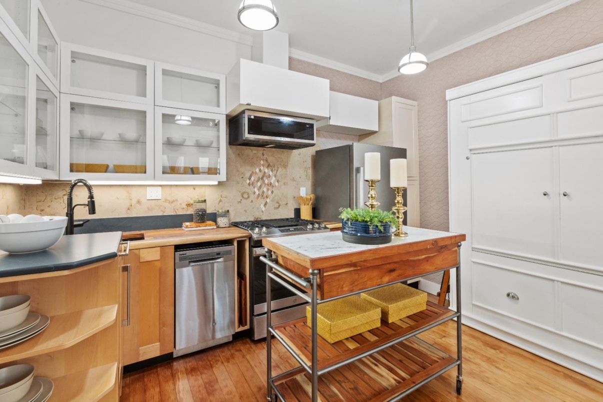 Interior, Kitchen, Pendant Lights, Stainless Steel Appliances, Wood Texture Flooring