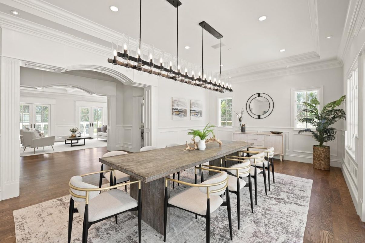 Dining room, Interior, Living room, Pendant Lights, Recessed Lighting, Wood Texture Flooring