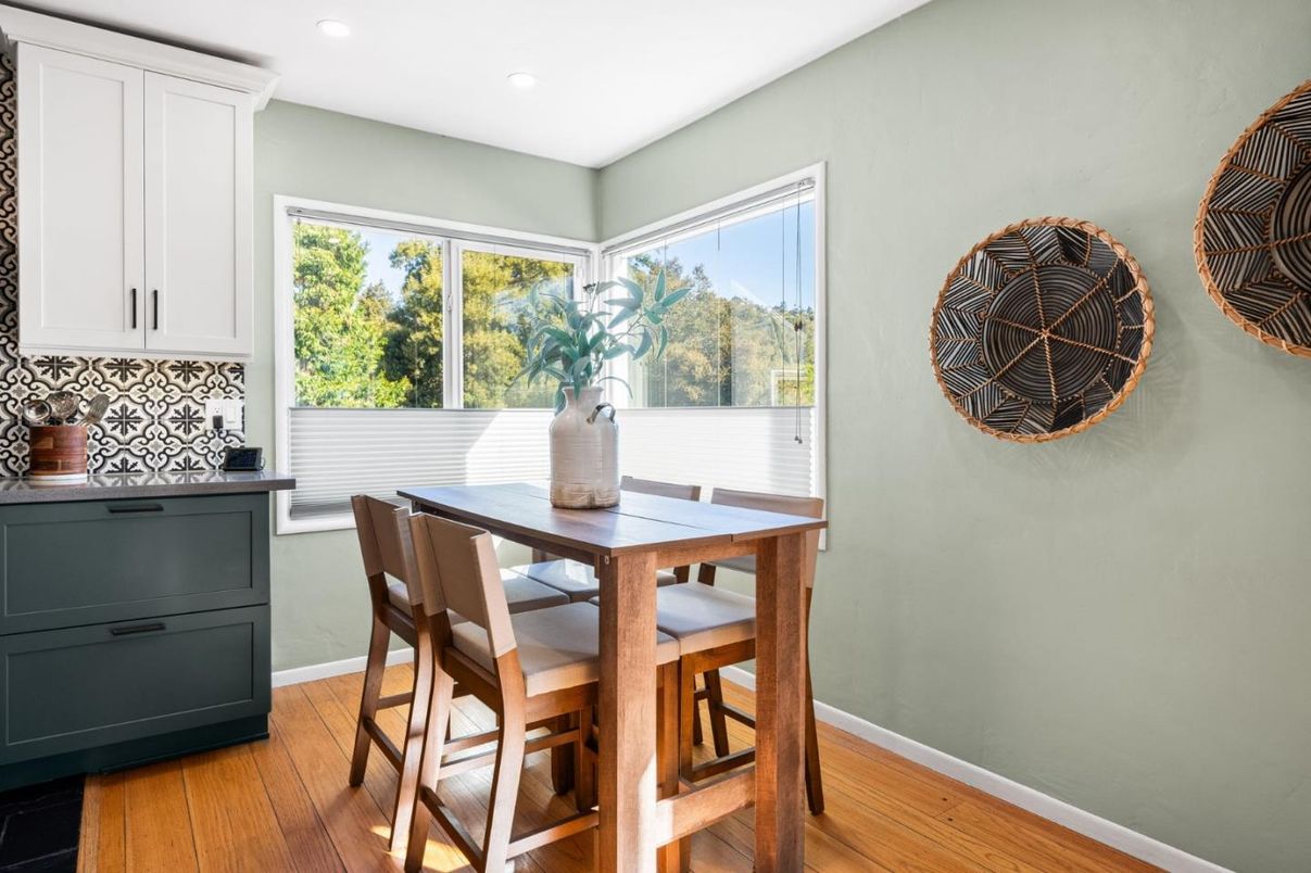 Dining room, Interior, Recessed Lighting, Wood Texture Flooring