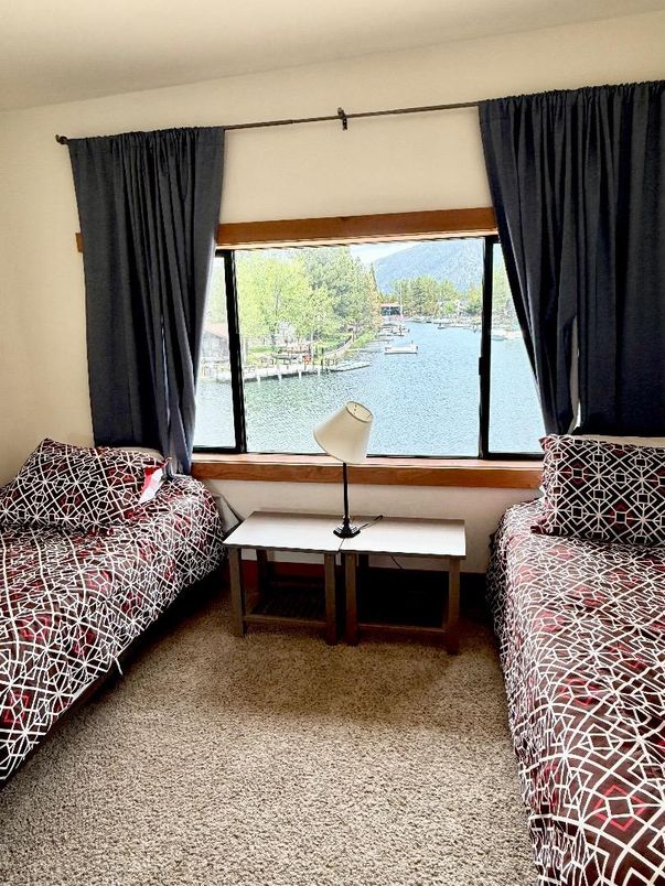 Bedroom, Interior, Water