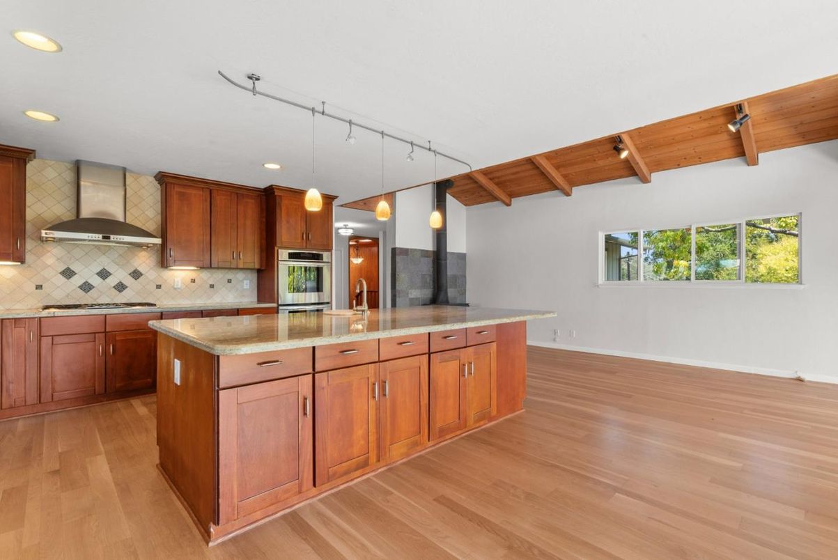 Interior, Kitchen, Recessed Lighting, Stainless Steel Appliances, Wooden Beams, Wooden Ceilings, Wood Texture Flooring