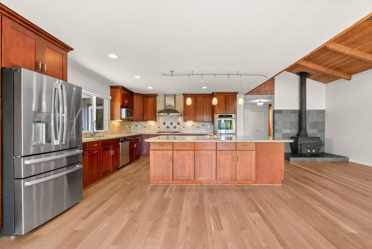 Interior, Kitchen, Pendant Lights, Recessed Lighting, Stainless Steel Appliances, Wooden Beams, Wooden Ceilings, Wood Texture Flooring