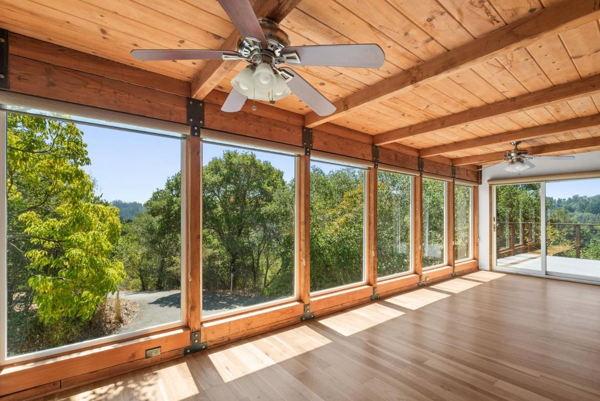 Empty room, Interior, Sun Room, Wooden Beams, Wooden Ceilings, Wood Texture Flooring