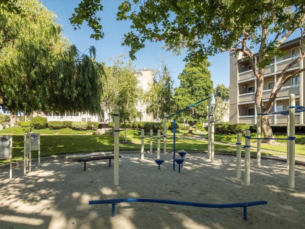 Backyard, Exterior, Playground