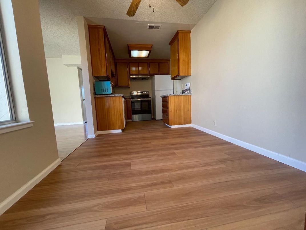 Interior, Kitchen, Stainless Steel Appliances, Wood Texture Flooring