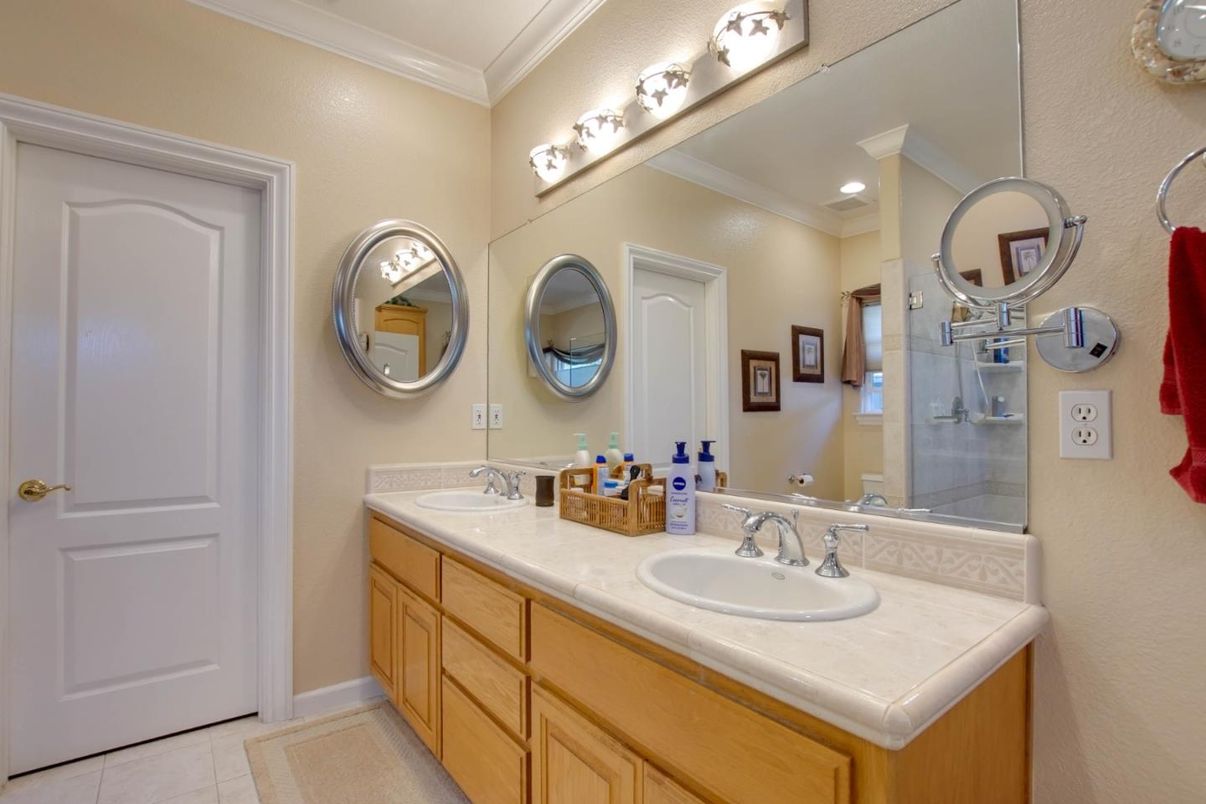 Bathroom, Dual Sink Vanities, Interior, Recessed Lighting, Tile Countertops