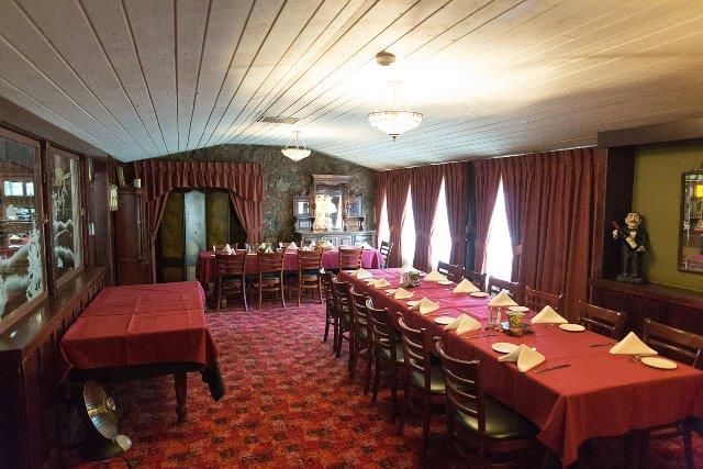 Chandelier, Dining room, Interior