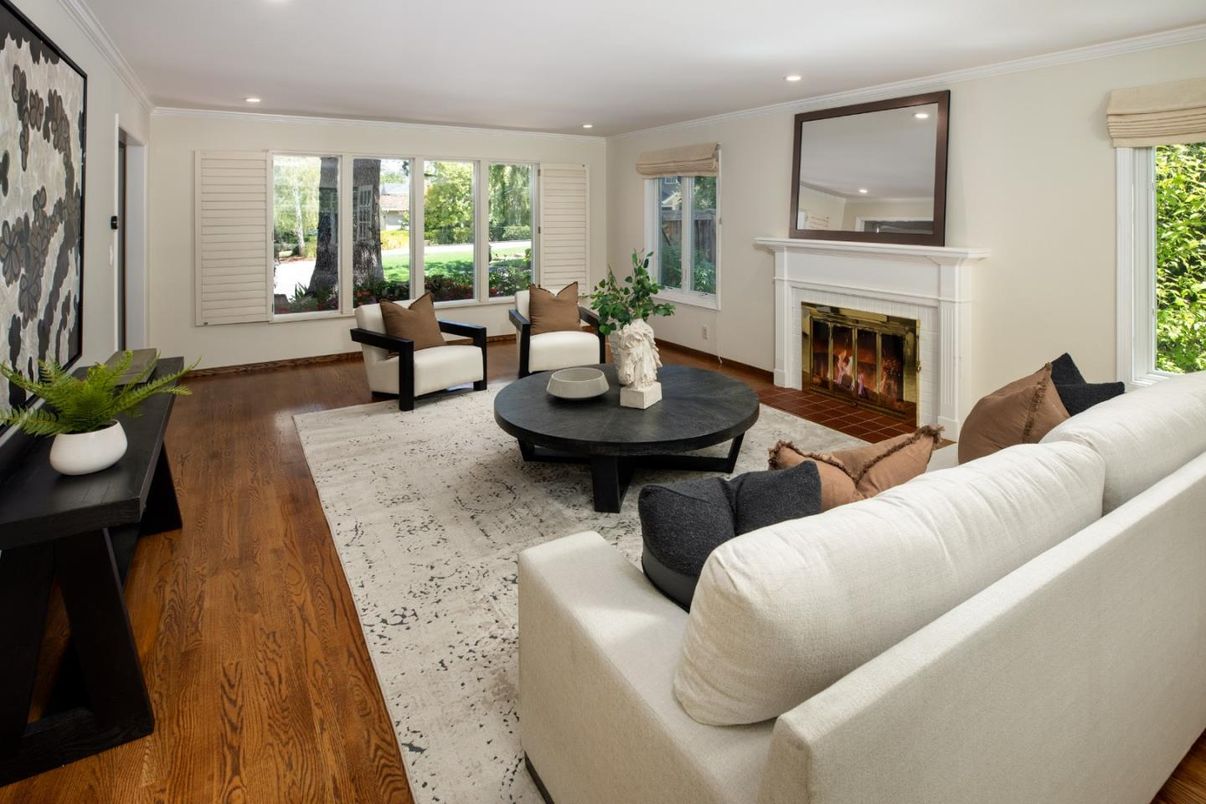 Fireplace, Interior, Living room, Recessed Lighting, Wood Texture Flooring