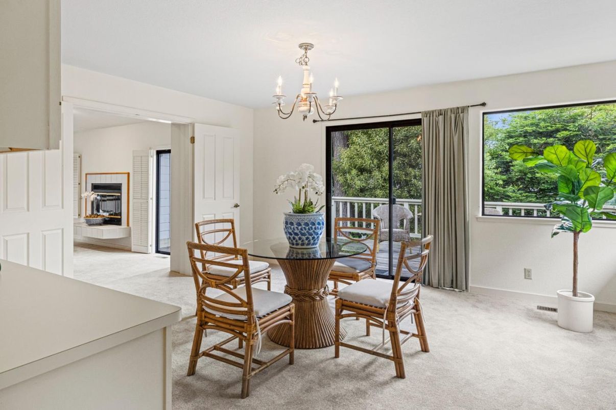 Chandelier, Dining room, Fireplace, Interior