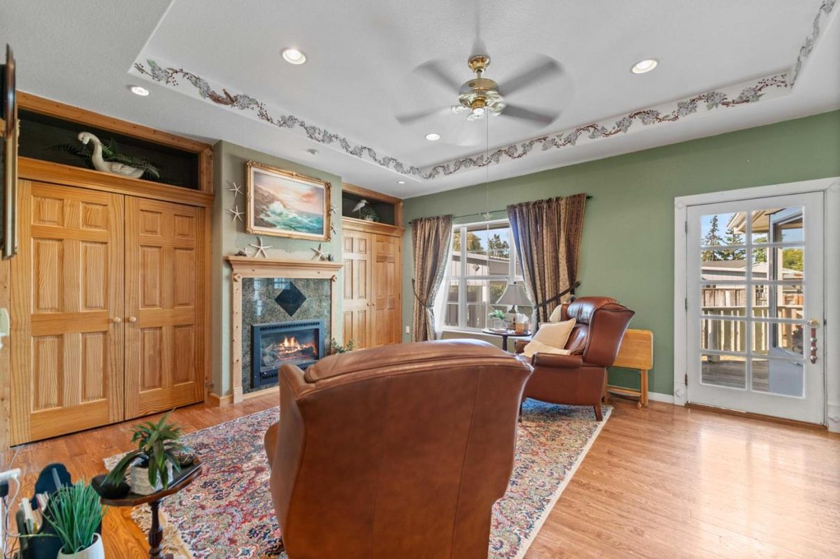 Fireplace, Interior, Living room, Recessed Lighting, Wood Texture Flooring