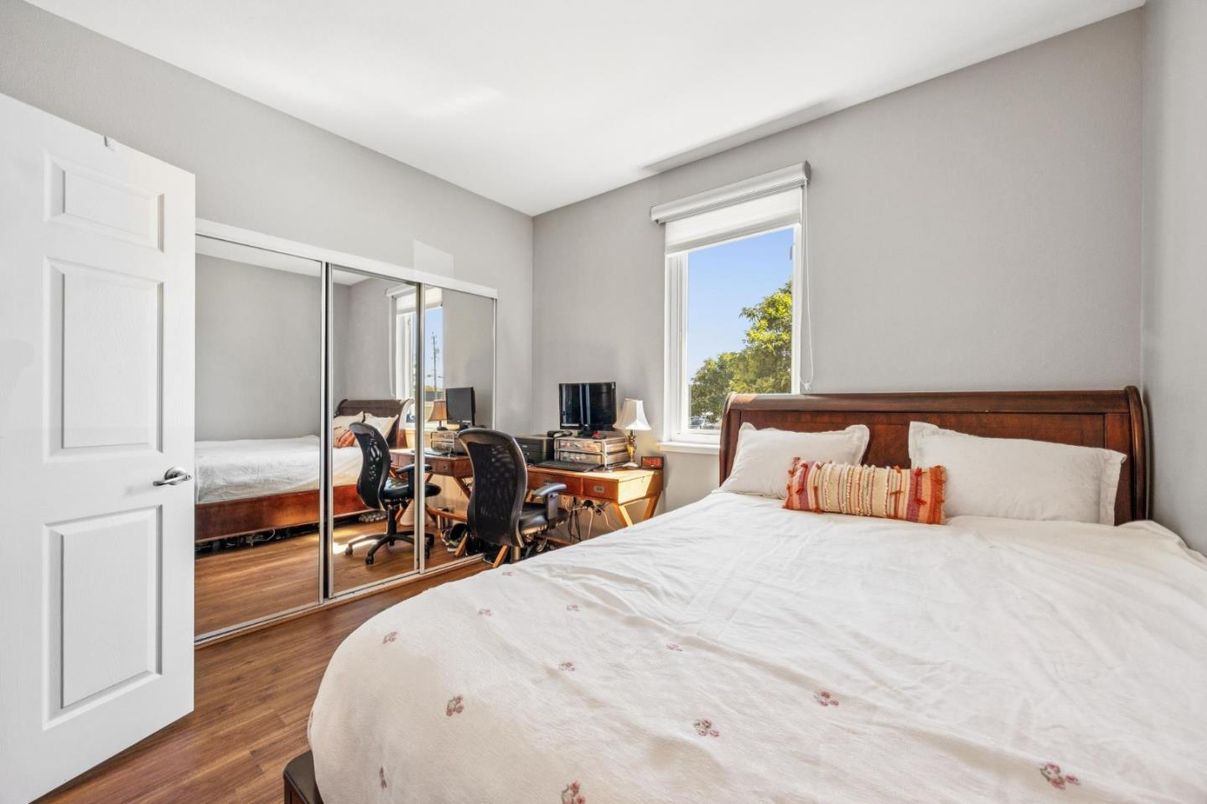 Bedroom, Home Office, Interior, Wood Texture Flooring