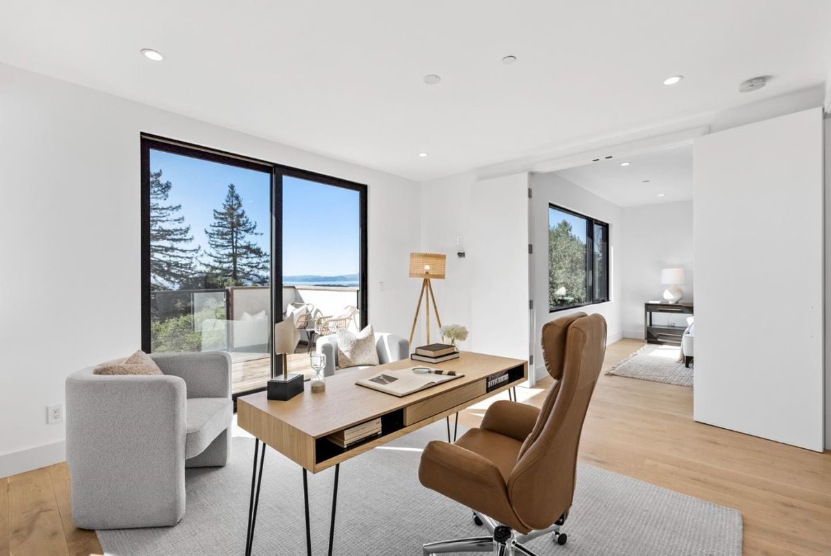 Home Office, Interior, Recessed Lighting, Water, Wood Texture Flooring