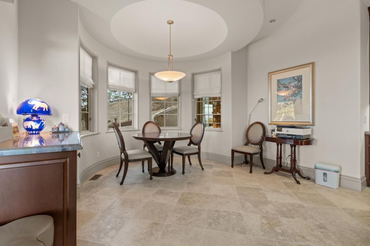 Dining room, Interior, Pendant Lights