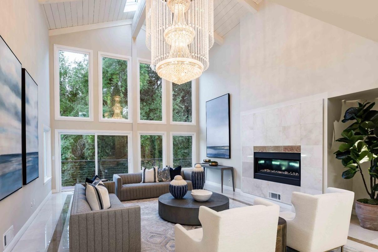 Chandelier, Fireplace, Interior, Living room