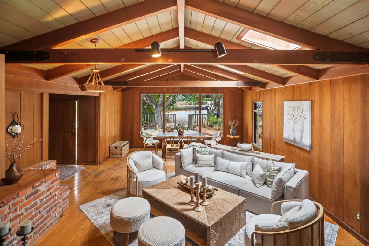 Dining room, Interior, Living room, Wooden Beams, Wooden Ceilings, Wood Texture Flooring, Wooden Walls