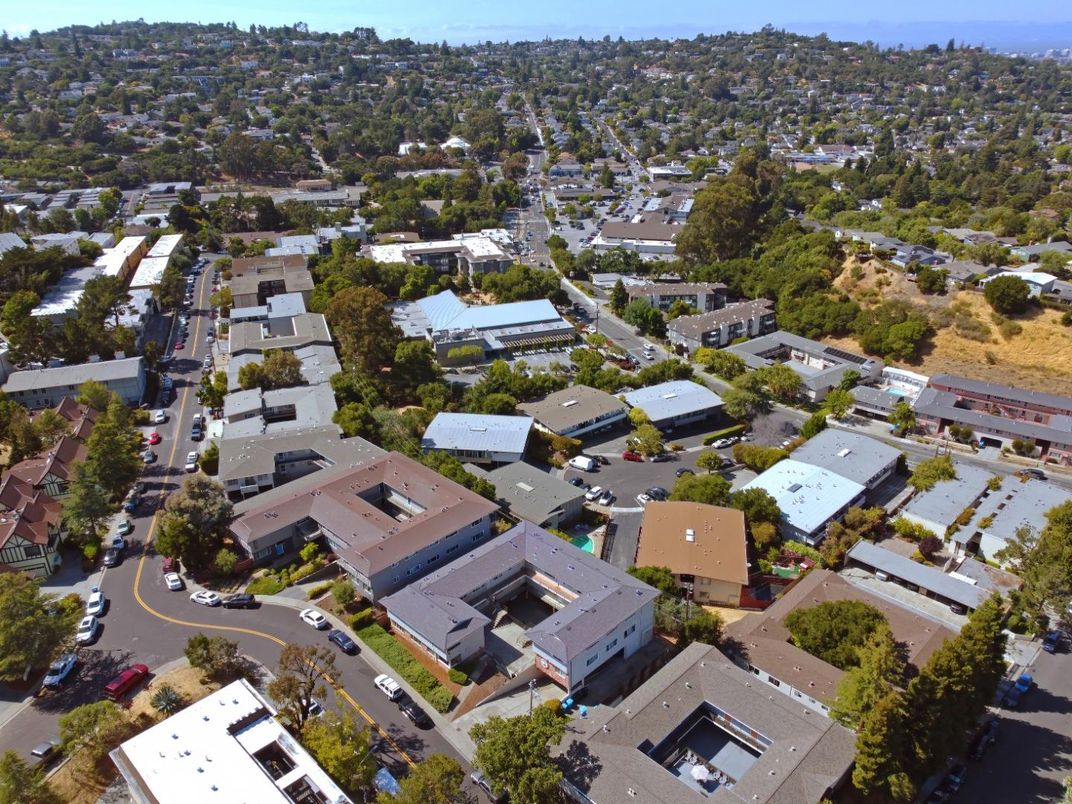 Exterior, Drone
