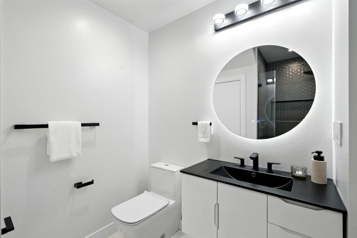 Bathroom, Interior