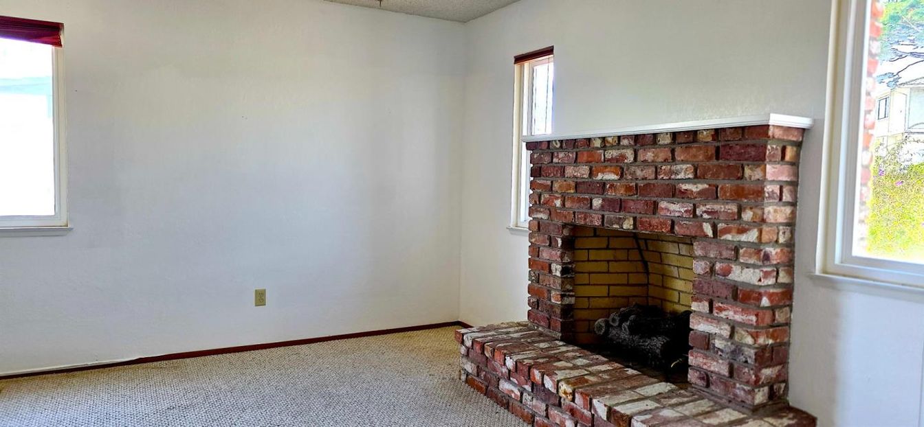 Empty room, Fireplace, Interior