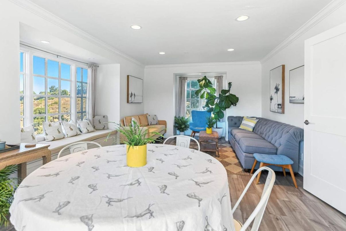 Dining room, Interior, Living room, Recessed Lighting, Wood Texture Flooring