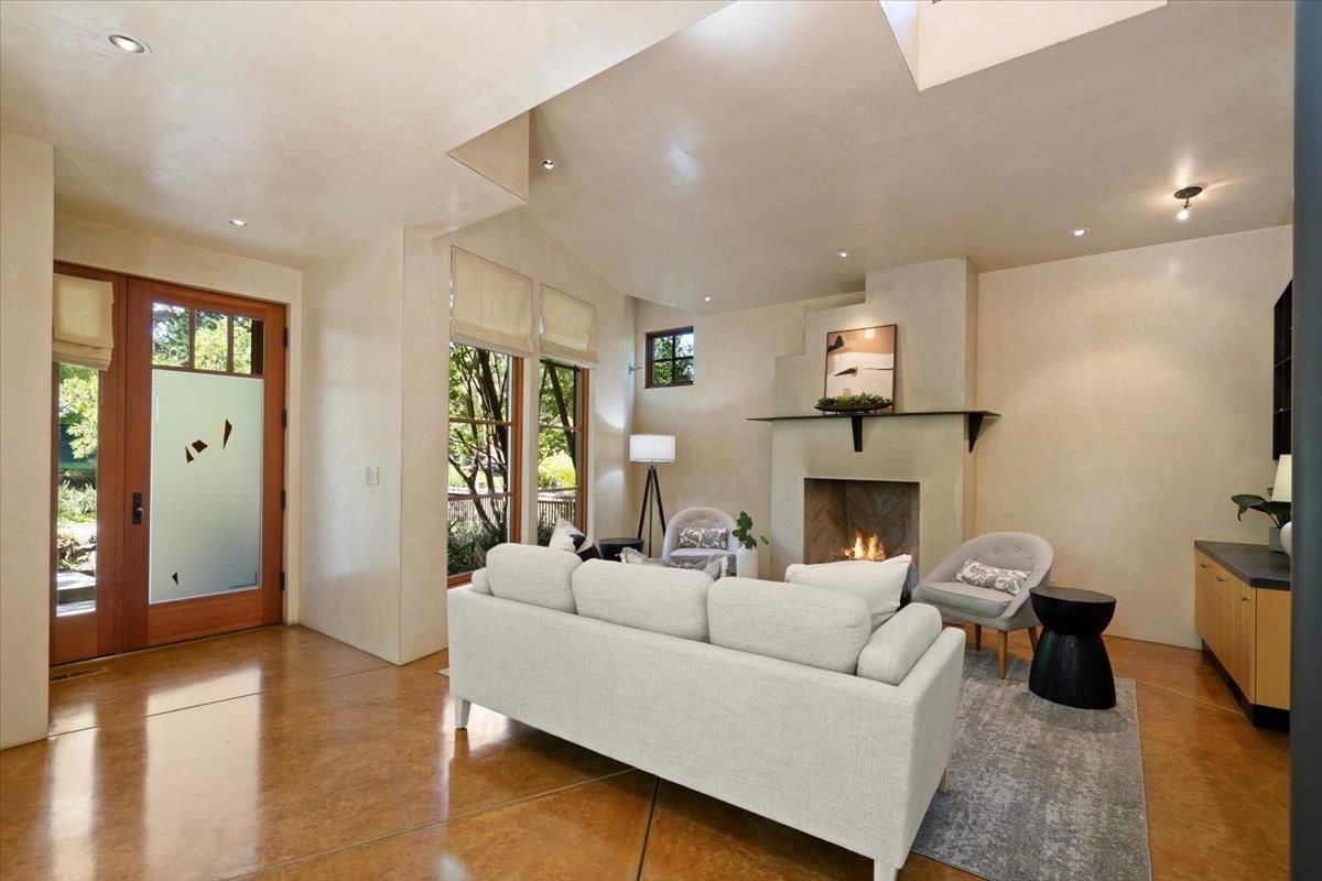 Fireplace, Interior, Living room, Recessed Lighting
