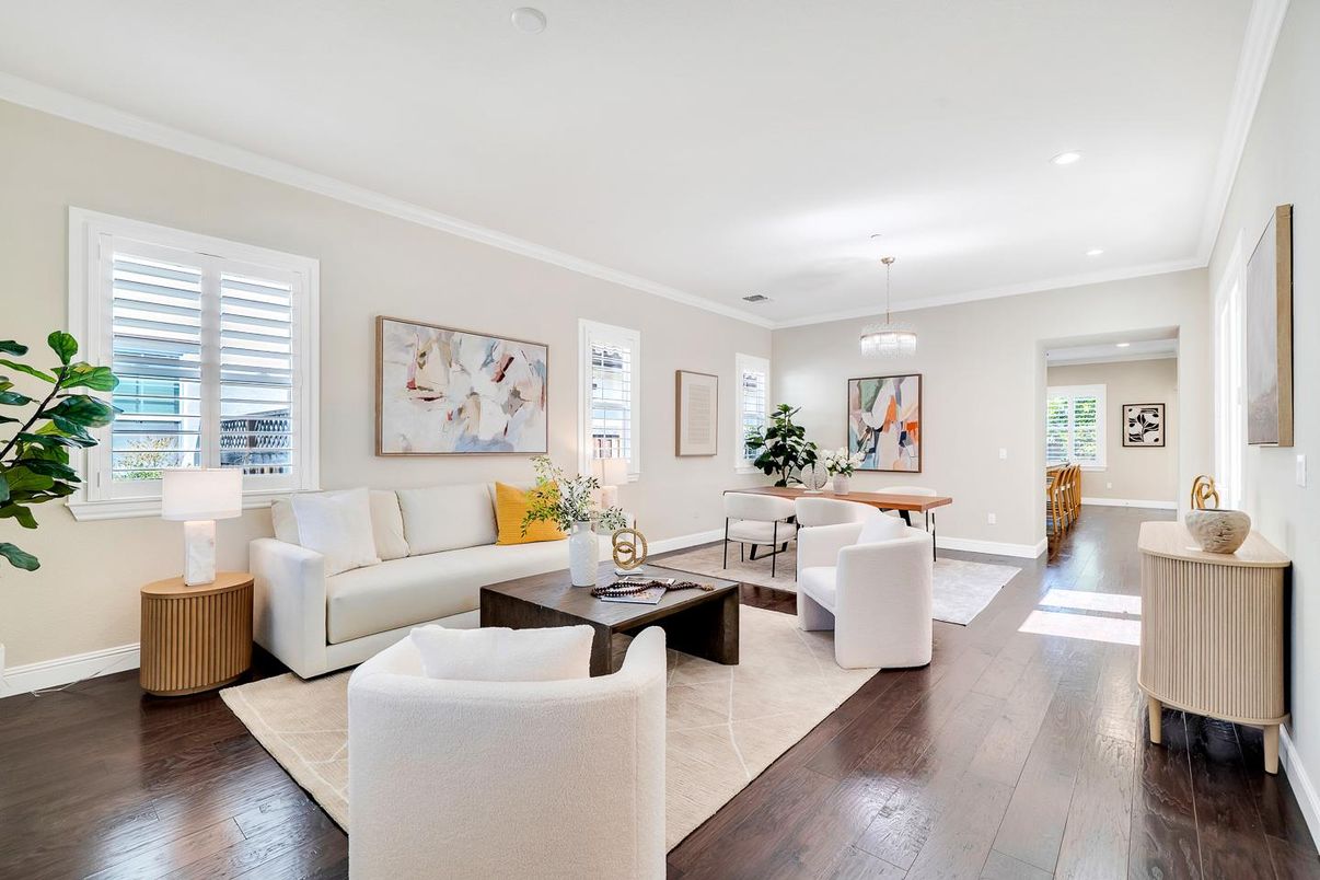 Interior, Living room, Pendant Lights, Recessed Lighting, Wood Texture Flooring