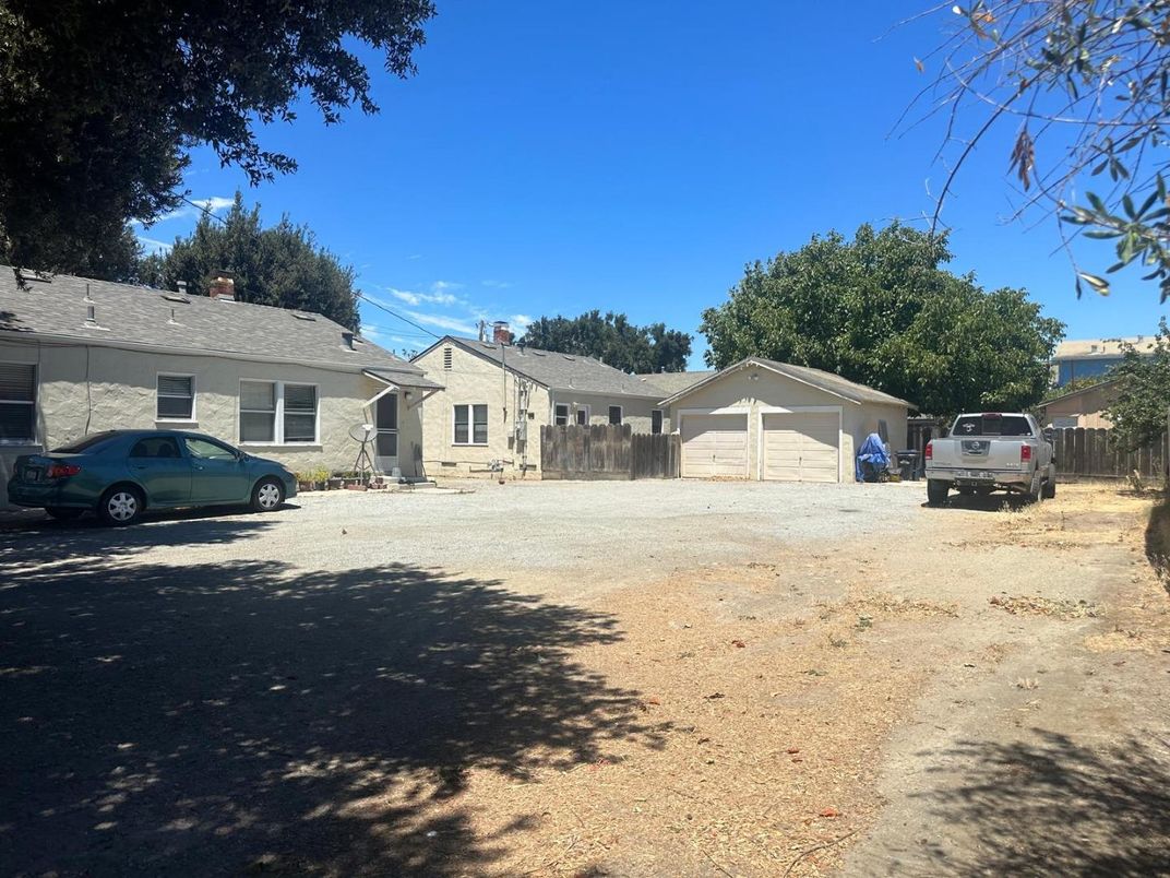 Backyard, Detached Garage, Exterior