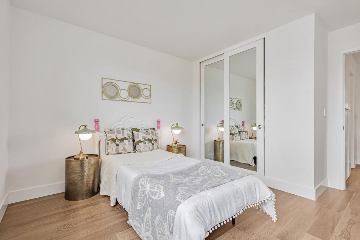 Bedroom, Interior, Wood Texture Flooring