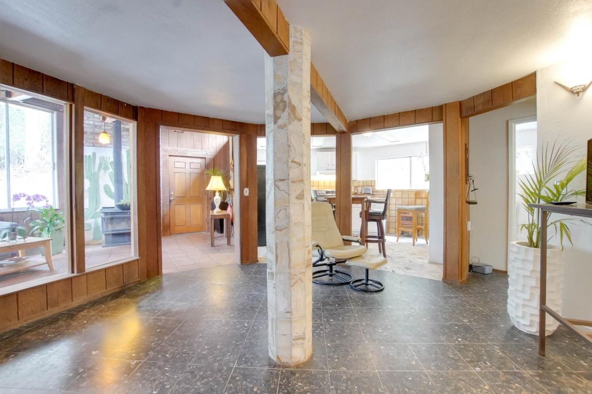 Interior, Wooden Walls