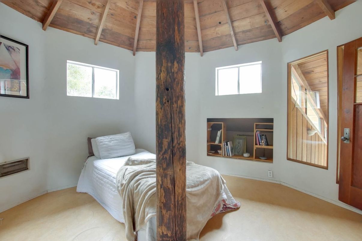 Bedroom, Interior, Wooden Beams, Wooden Ceilings