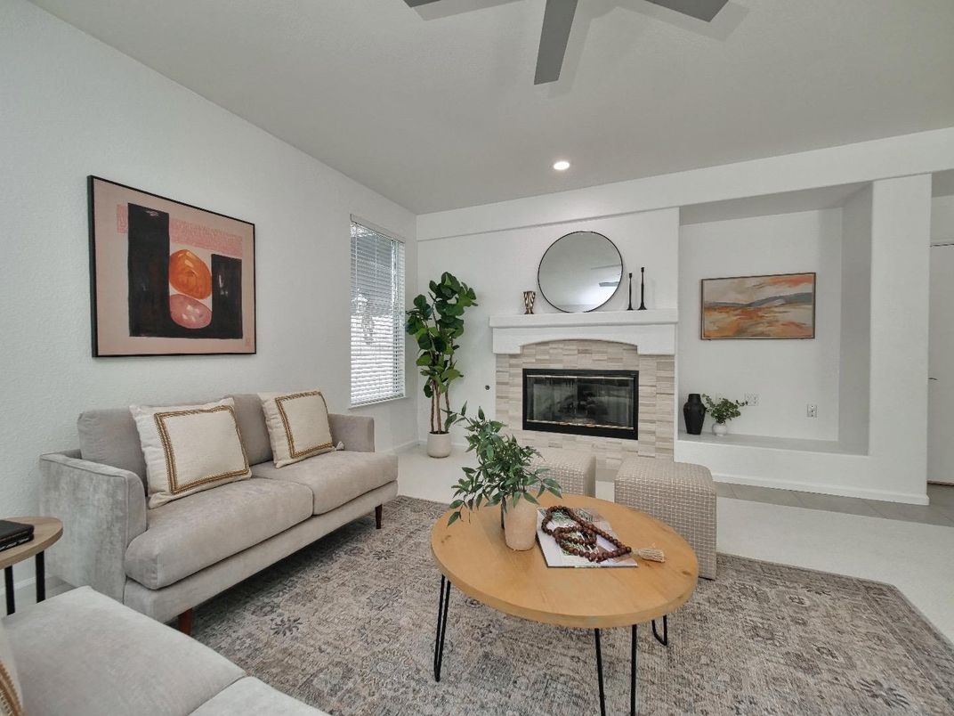 Fireplace, Interior, Living room, Recessed Lighting