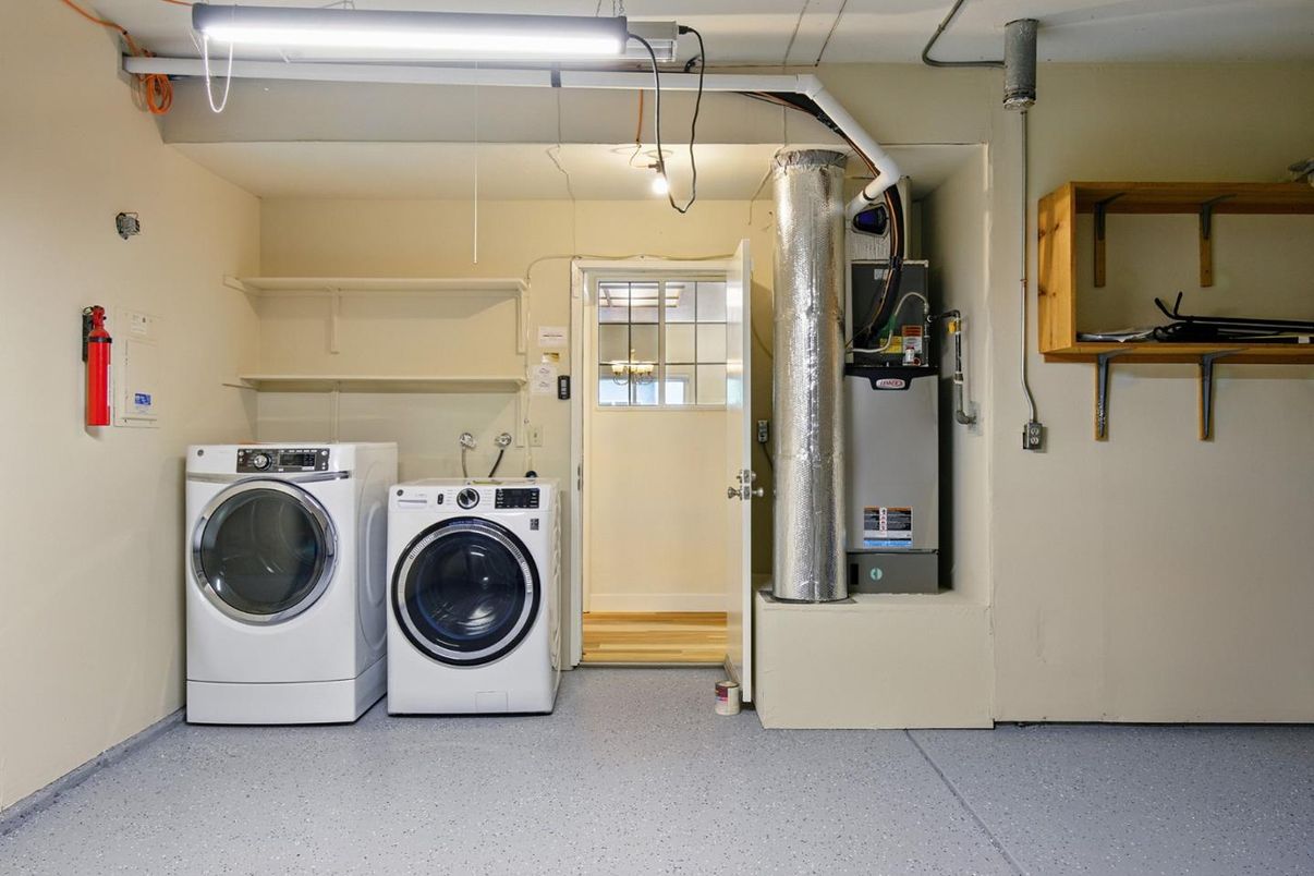 Interior, Washer