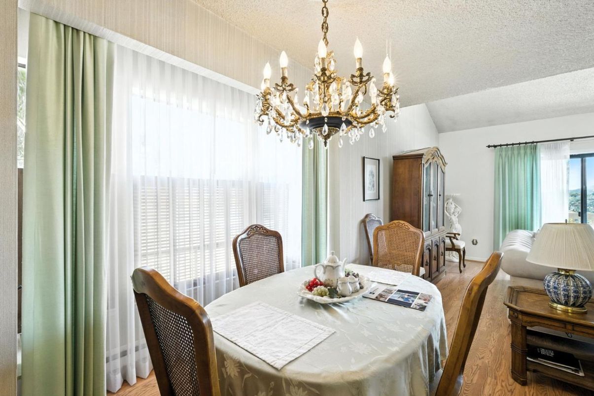 Chandelier, Dining room, Interior, Wood Texture Flooring