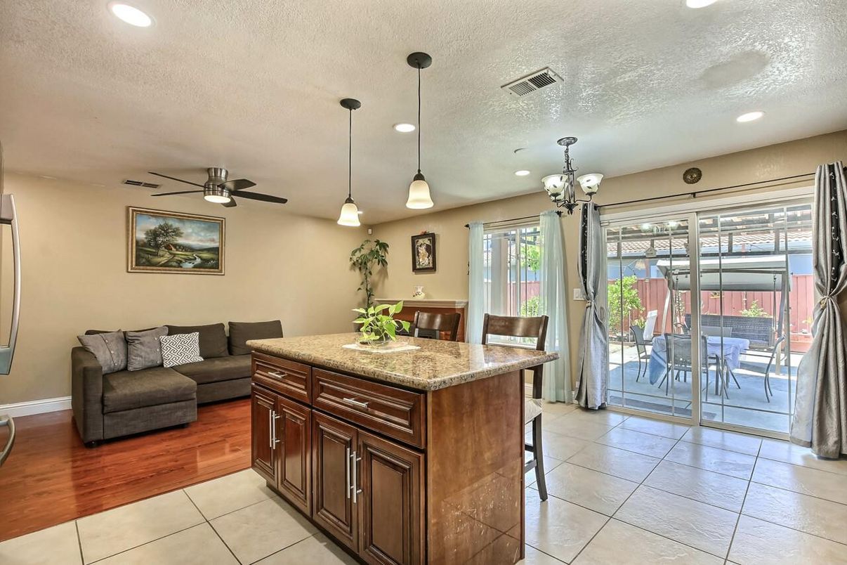 Dining room, Interior, Pendant Lights, Recessed Lighting, Wood Texture Flooring