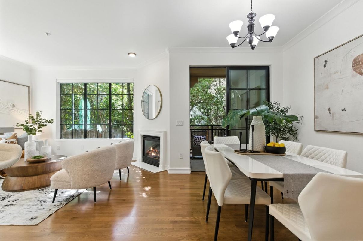 Chandelier, Dining room, Fireplace, Interior, Recessed Lighting, Wood Texture Flooring