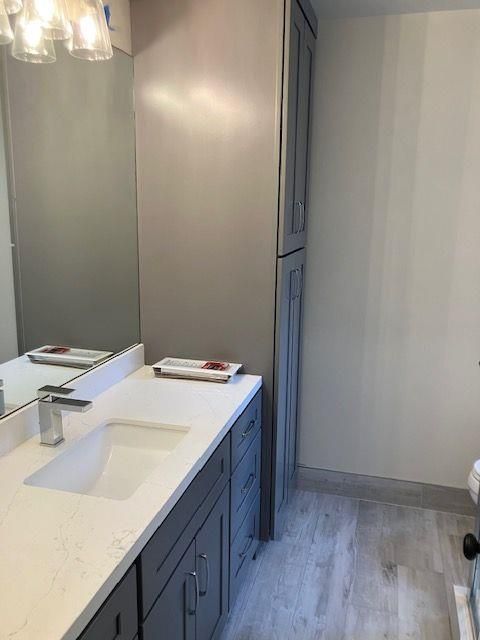 Bathroom, Dual Sink Vanities, Interior, Wood Texture Flooring
