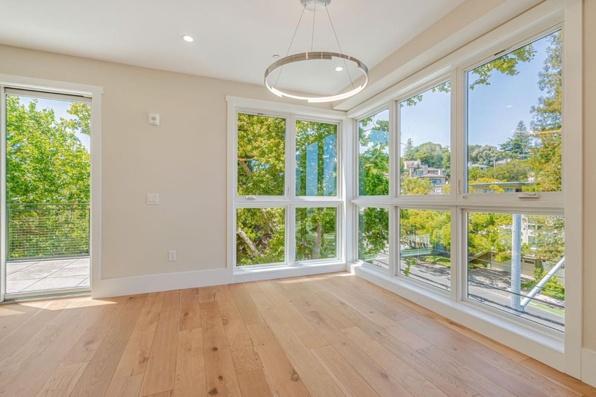 Empty room, Interior, Pendant Lights, Recessed Lighting, Wood Texture Flooring
