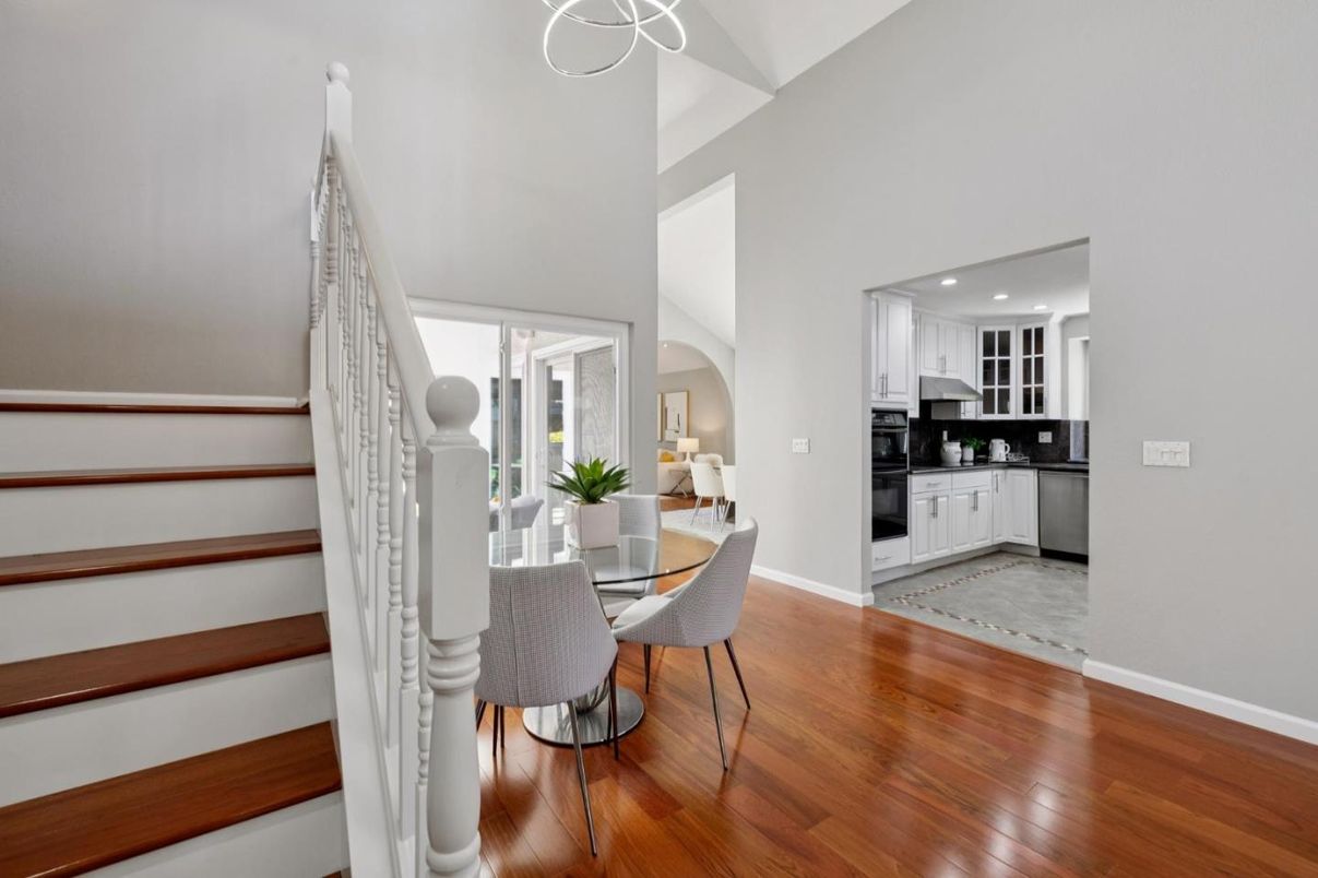 Dining room, Interior, Kitchen, Recessed Lighting, Wood Texture Flooring