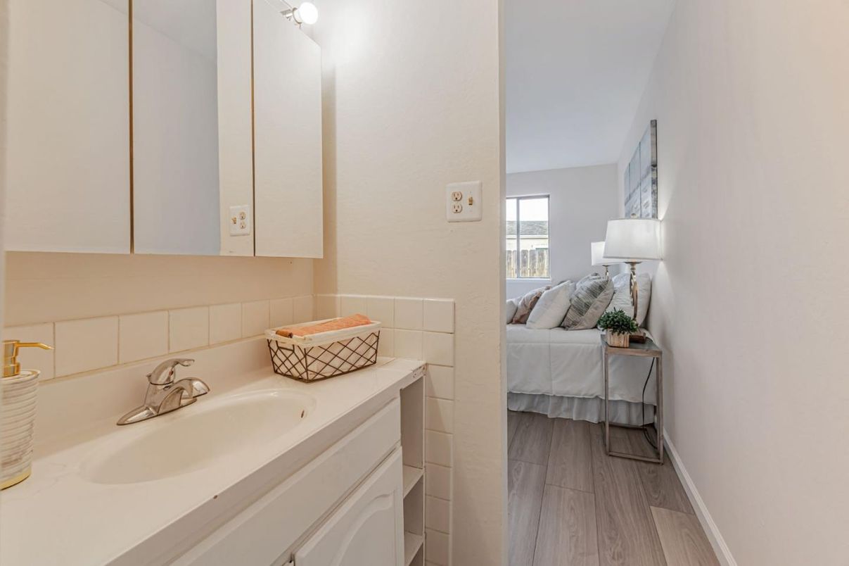 Bathroom, Bedroom, Interior, Wood Texture Flooring