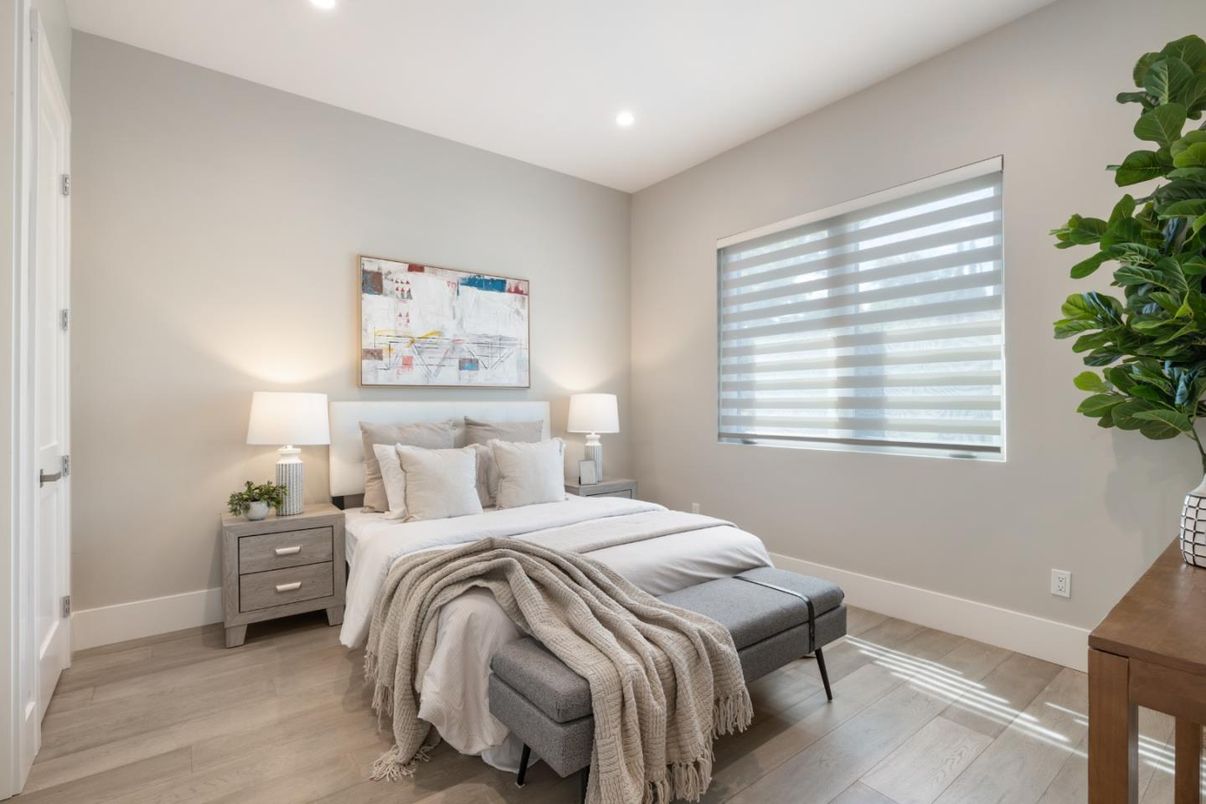 Bedroom, Interior, Recessed Lighting, Wood Texture Flooring