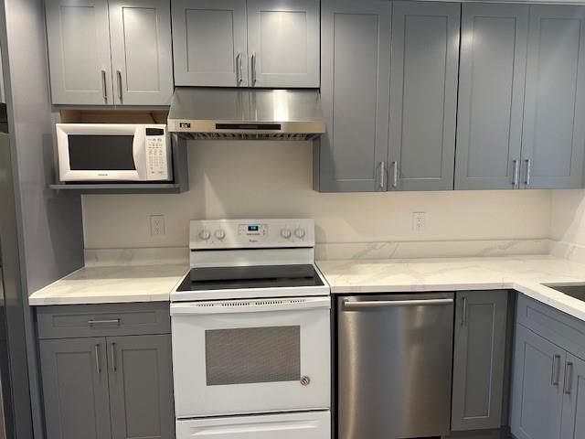 Interior, Kitchen, Stainless Steel Appliances