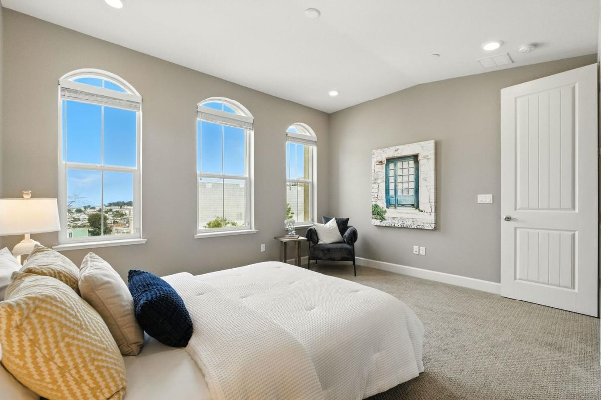 Bedroom, Interior, Recessed Lighting