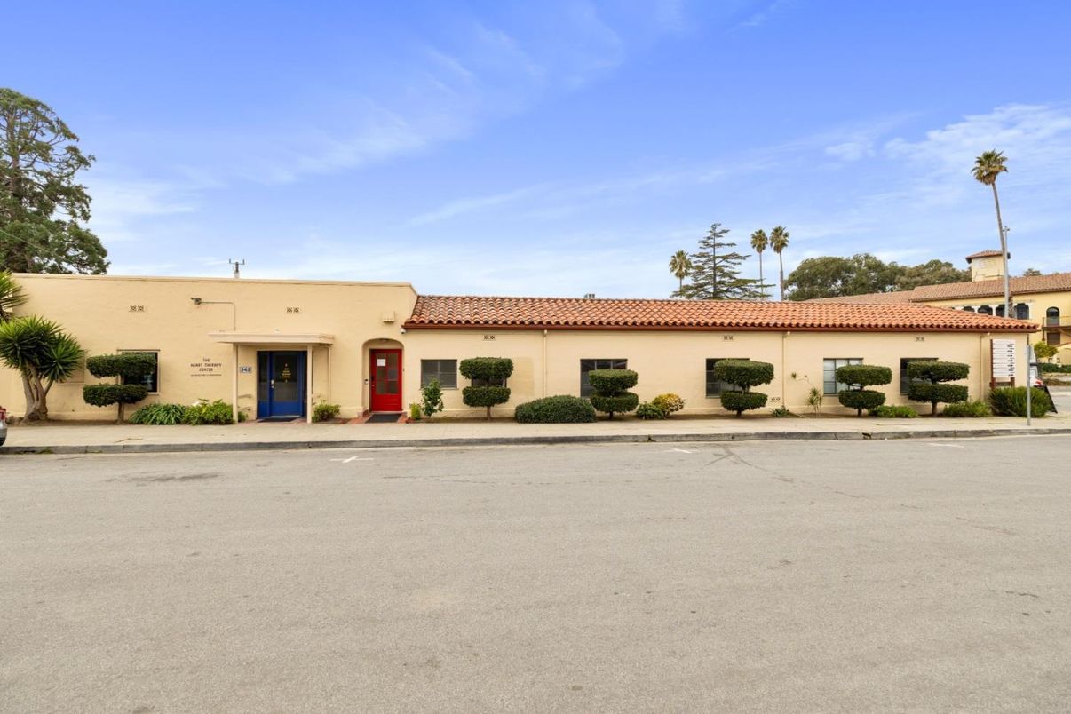 Exterior, Facade, Spanish Mediterranean