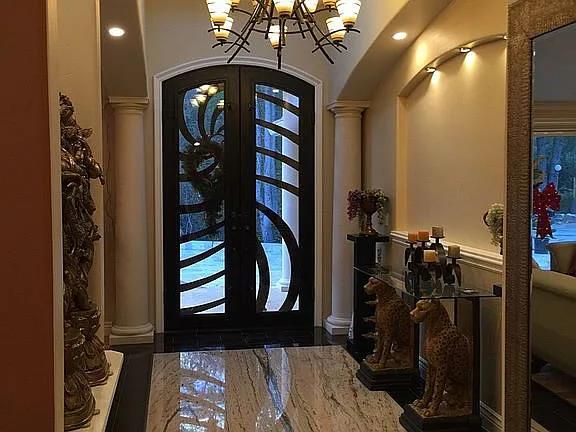 Chandelier, Interior, Marble, Recessed Lighting