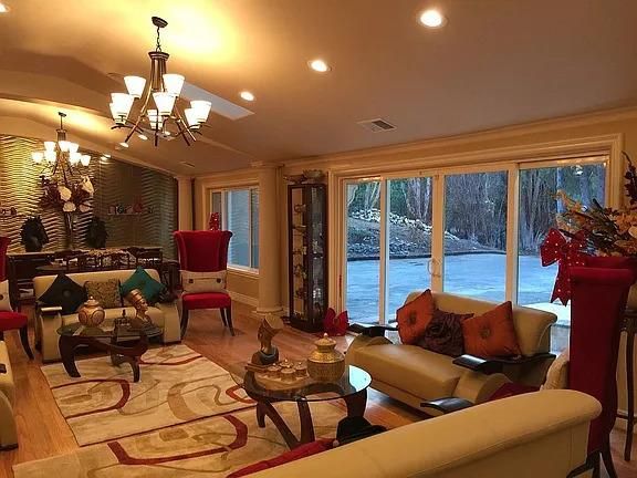 Chandelier, Interior, Living room, Recessed Lighting, Water, Wood Texture Flooring